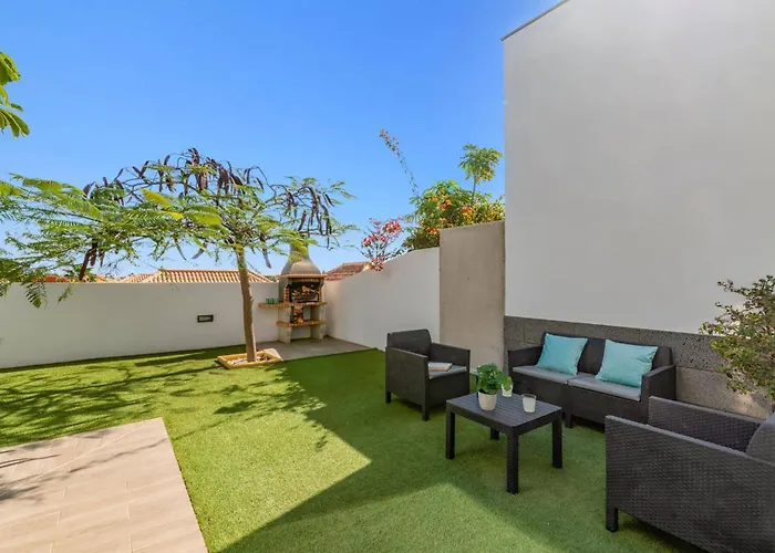 Antonio By * Corralejo